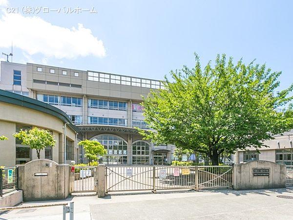 【周辺】川崎市立稲田小学校まで400m