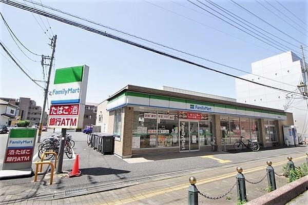 【周辺】ファミリーマート若葉駅西口店まで405m