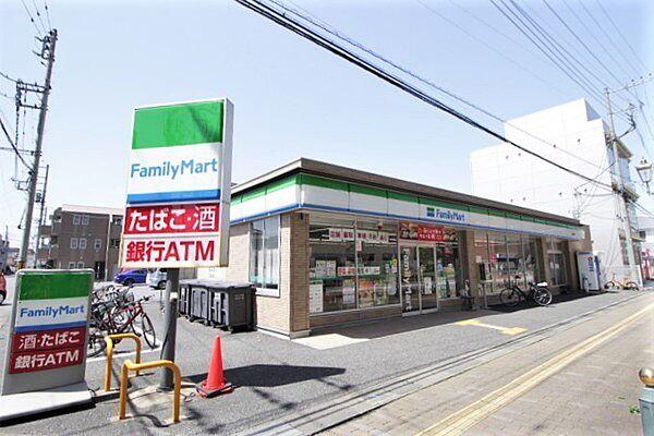 【周辺】ファミリーマート若葉駅西口店まで371m