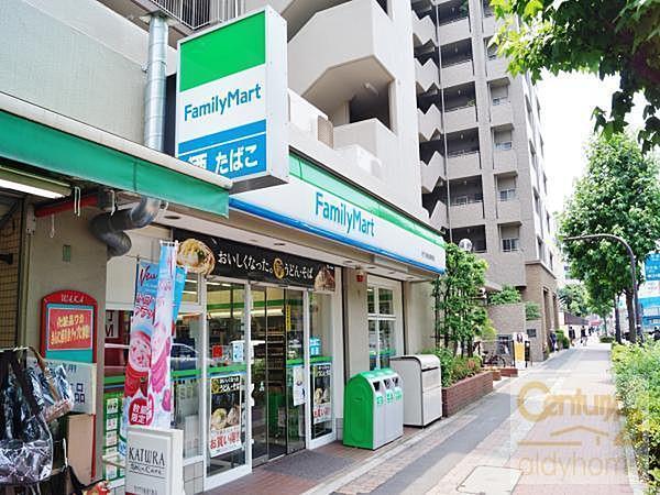 【周辺】ファミリーマート地下鉄長居駅東店まで823m
