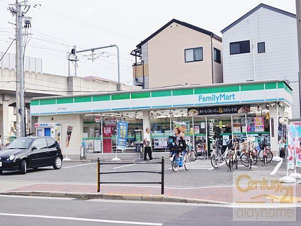 【周辺】ファミリーマートあびこ駅西店まで107m