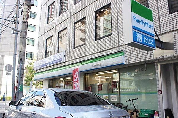 【周辺】ファミリーマート長堀橋駅北店まで531m