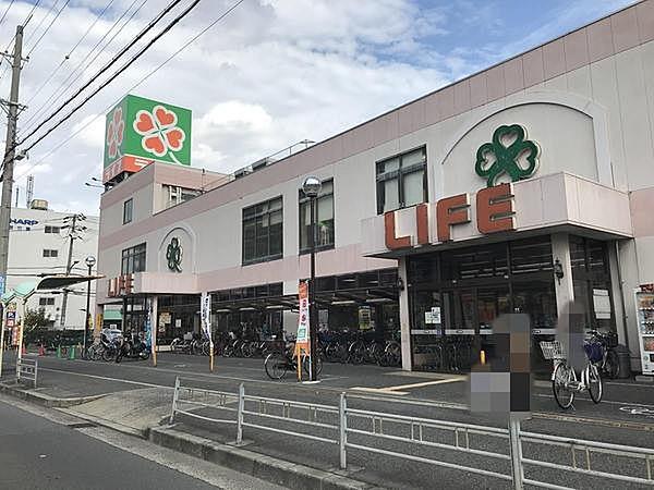【周辺】ライフ八尾竹渕店まで643m