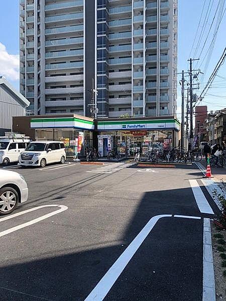 【周辺】ファミリーマート今里駅前店まで160m