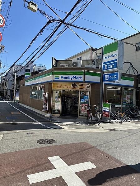 【周辺】ファミリーマート 鶴橋一丁目店まで511m