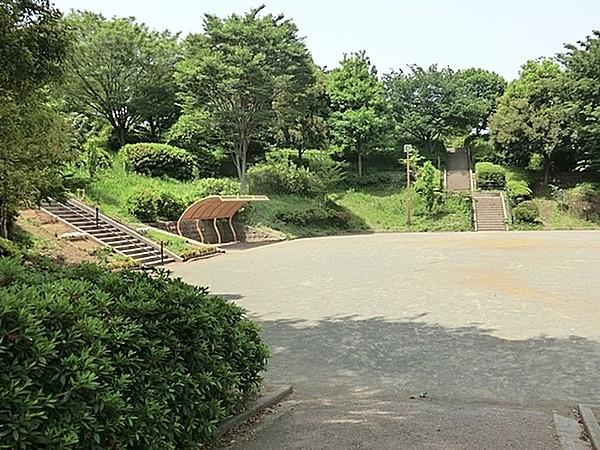 【周辺】今井の丘公園まで1326m、散歩や小さいお子さんが安心して遊べる公園です。