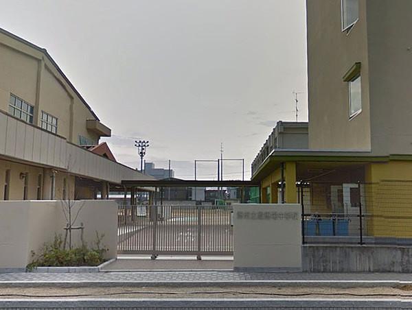 【周辺】堺市立殿馬場中学校　徒歩11分まで957m