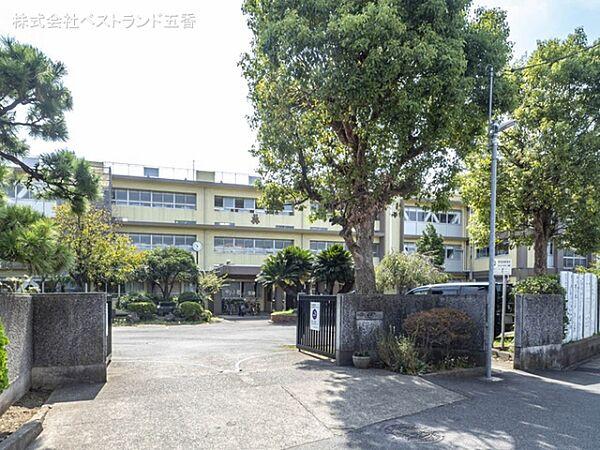 【周辺】千葉市立末広中学校まで550m