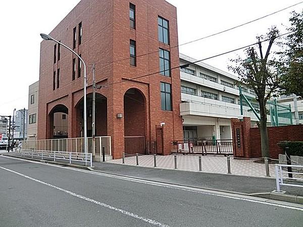 【周辺】中学校(550m)横浜市立横浜吉田中学校