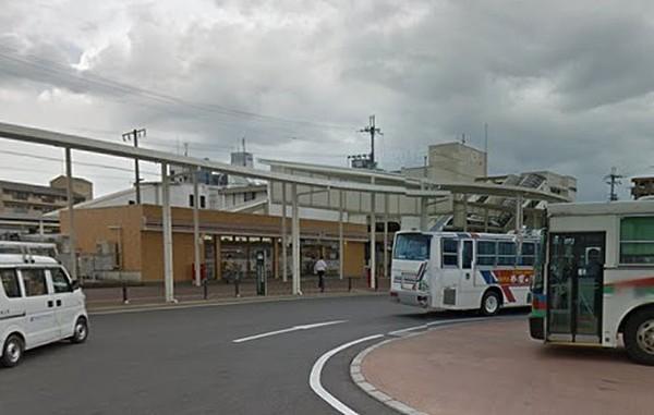 【周辺】野洲駅(JR 東海道本線)まで470m、新快速停車駅。当駅始発電車が多数あります。