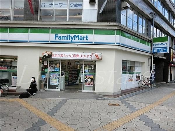 【周辺】ファミリーマート谷町千日前通店まで143m