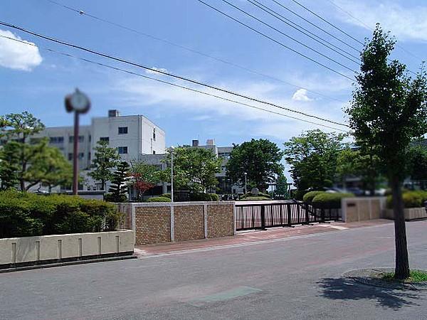 【周辺】小学校桃ヶ丘小学校まで540ｍ