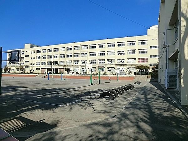 【周辺】横浜市立下永谷小学校まで470m