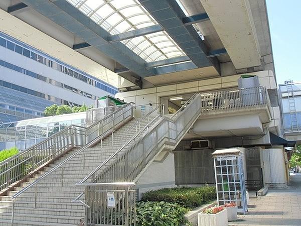 【周辺】アイランドセンター駅(神戸新交通 六甲アイランド線)まで400m、徒歩5分