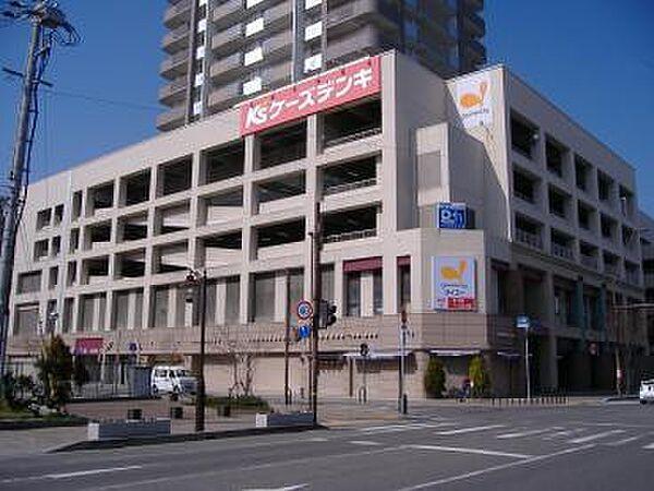 【周辺】ダイエーグルメシティ新長田店まで776m
