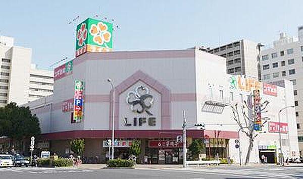 【周辺】ライフ神戸駅前店まで358m