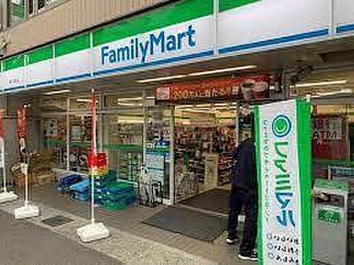 【周辺】ファミリーマート東川崎町店まで159m
