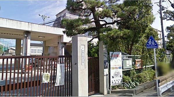 【周辺】京都市立鏡山小学校まで1538m