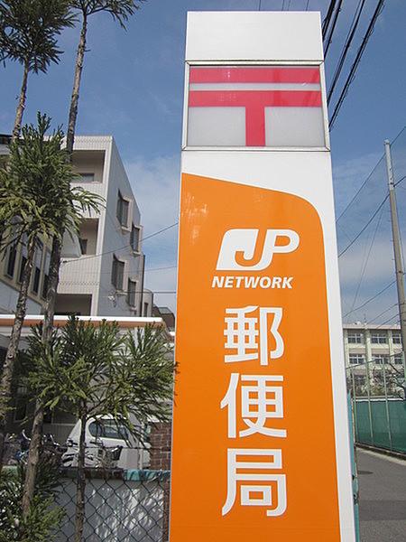 【周辺】京都御前下立売郵便局まで396m、平日9：00～17：30、土曜日9：00～12：30の間ATMをご利用できます。駐車2台可能です。