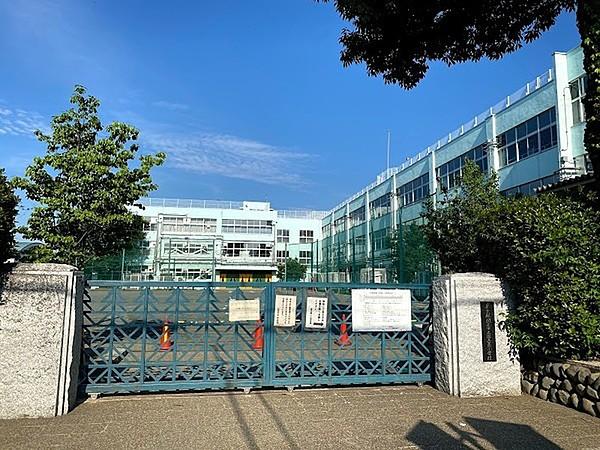 【周辺】狛江市立第一小学校まで176m