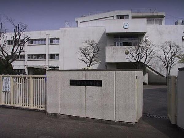 【周辺】狛江市立第一中学校まで510m