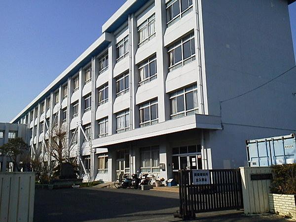 【周辺】藤沢市立善行中学校まで1720m