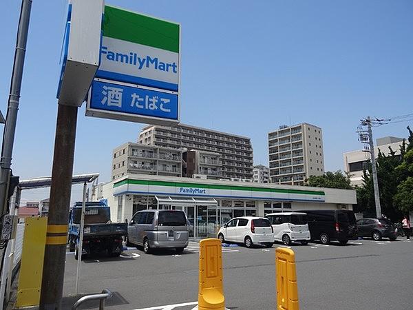 【周辺】ファミリーマート松山湘南江ノ島店まで573m