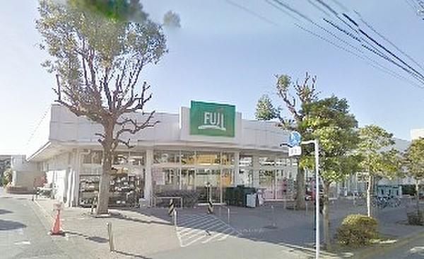 【周辺】Fuji松が丘店まで623m