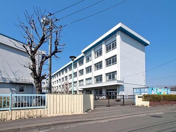 【周辺】藤沢市立善行中学校まで1578m