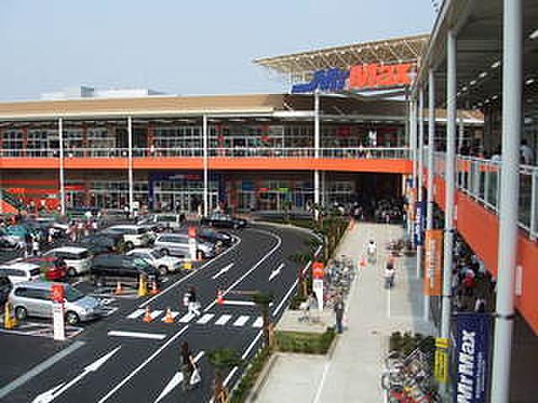 【周辺】MrMax湘南藤沢ショッピングセンターまで611m
