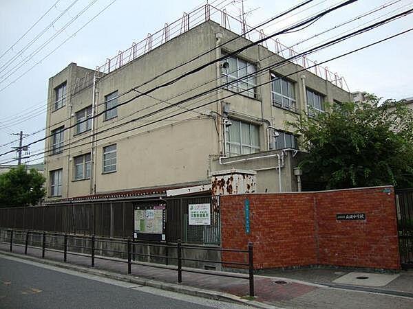 【周辺】大阪市立瓜破中学校まで562m