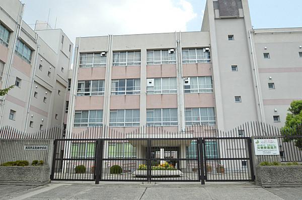【周辺】矢田中学校まで560m