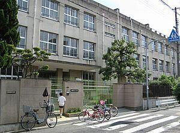【周辺】大阪市立巽小学校まで929m