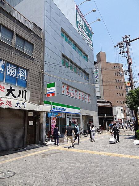 【周辺】ファミリーマート大正駅前店まで419m