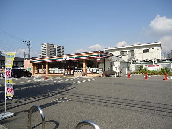 【周辺】セブンイレブン大阪新北島3丁目店まで356m