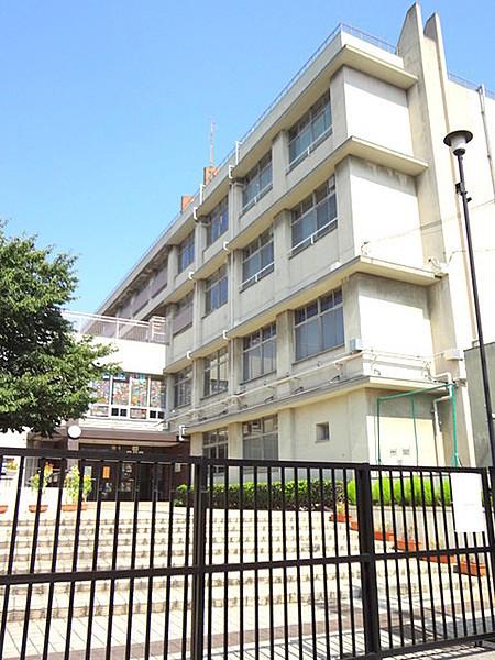【周辺】大阪市立築港中学校まで492m