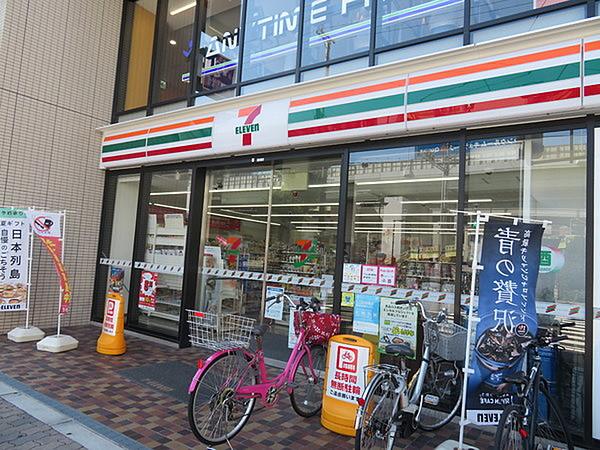 【周辺】セブンイレブン大阪弁天町駅前店まで498m