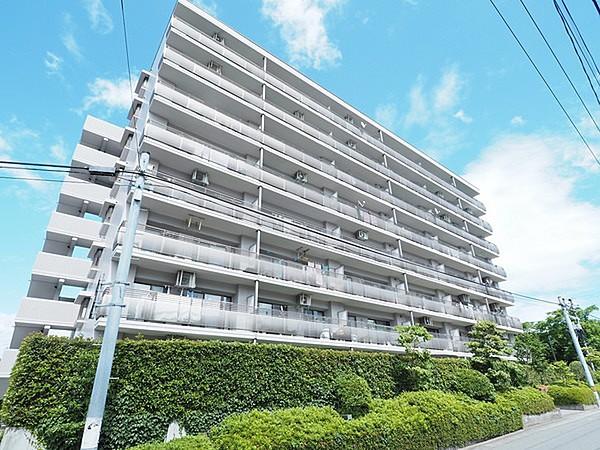 【外観】仙台泉バイパスへアクセス良好なマンション。