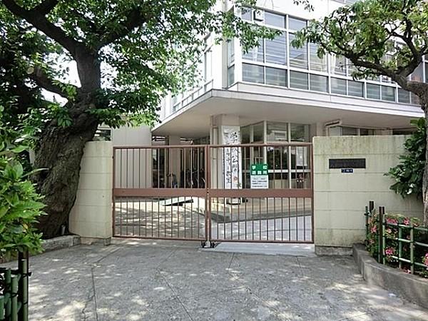 【周辺】大田区立入新井第二小学校まで722m