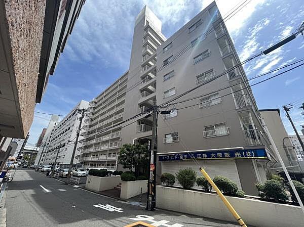 【外観】大阪メトロ千日前線/中央線「阿波座」駅徒歩5分に立地のマンションです！