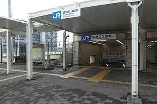 【周辺】寝屋川公園駅(JR 片町線)まで1033m