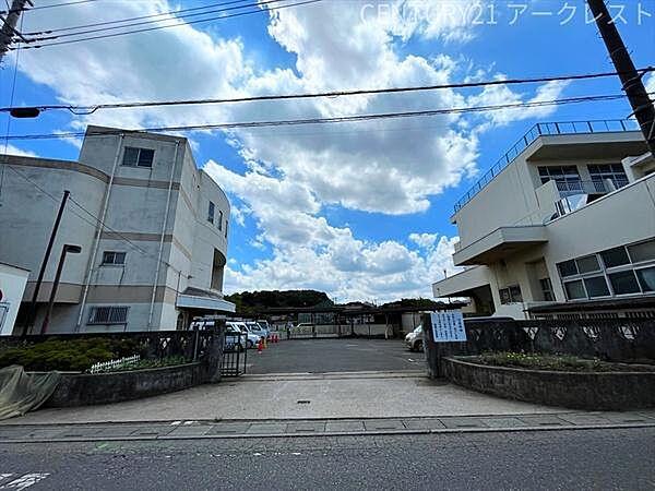 【周辺】所沢市立柳瀬中学校まで1930m