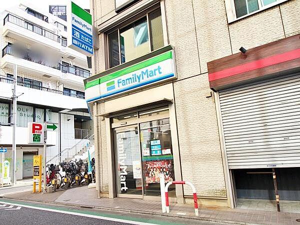 【周辺】ファミリーマート保谷駅南口店まで202m