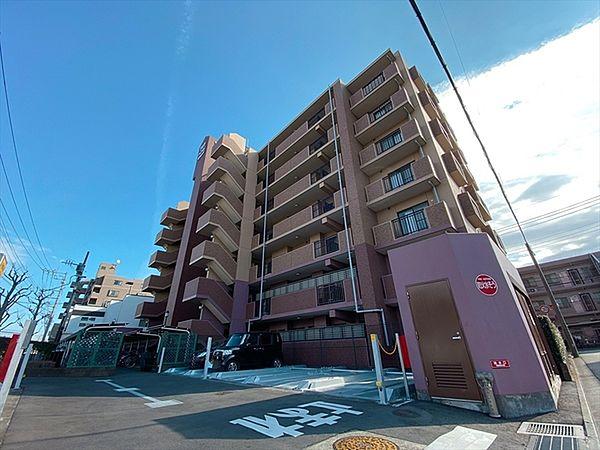 【外観】JR武蔵野線「東所沢」駅徒歩10分。マンションの周りには大きな建物も少なく解放感があります！天気のいい日はお部屋から外を眺めてみてはいかがでしょうか？