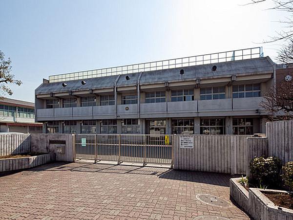 【周辺】横浜市立緑が丘中学校まで393m