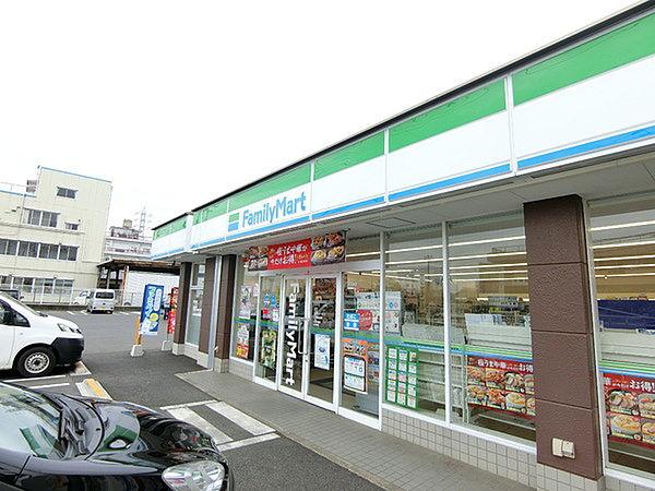【周辺】ファミリーマート土浦木田余西台店まで670m