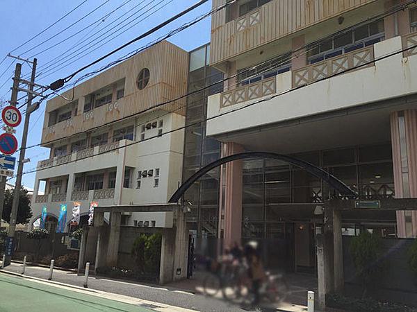 【周辺】神戸市立中央小学校まで433m