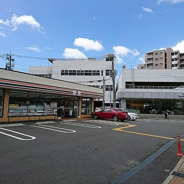【周辺】セブンイレブン神戸二番町店まで147m