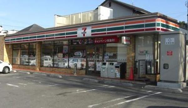 【周辺】セブンイレブン岸和田八幡町店まで623m