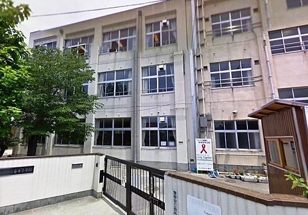 【周辺】岸和田市立春木小学校まで631m